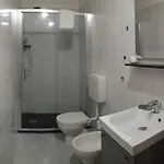 מלון Malibu 3*
