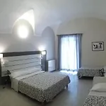 Malibu 3*
