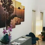 Malibu Hotel