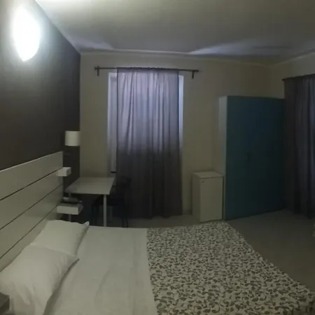 Отель Malibu